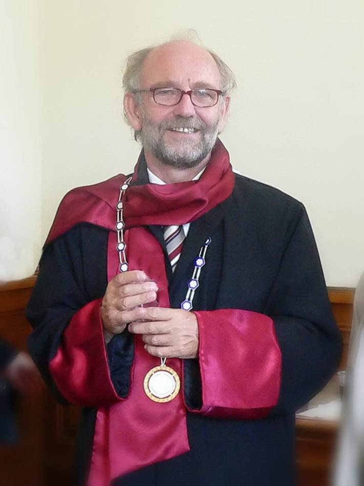 Prof. Christian Russel